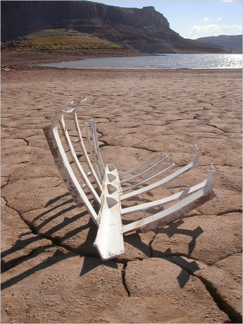Land Arts of the American West - image from Field page of The Art section